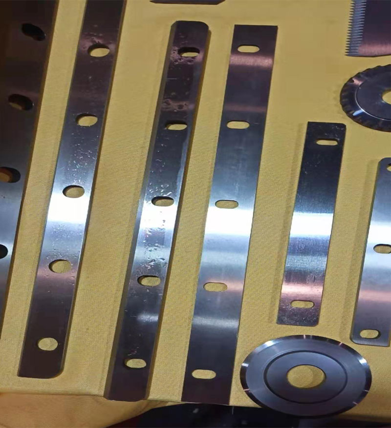 cutting blade